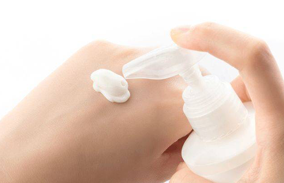 使用家用脫毛儀后可以涂身體乳嗎？(圖1)